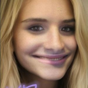 Meet your Posher, Krisstina